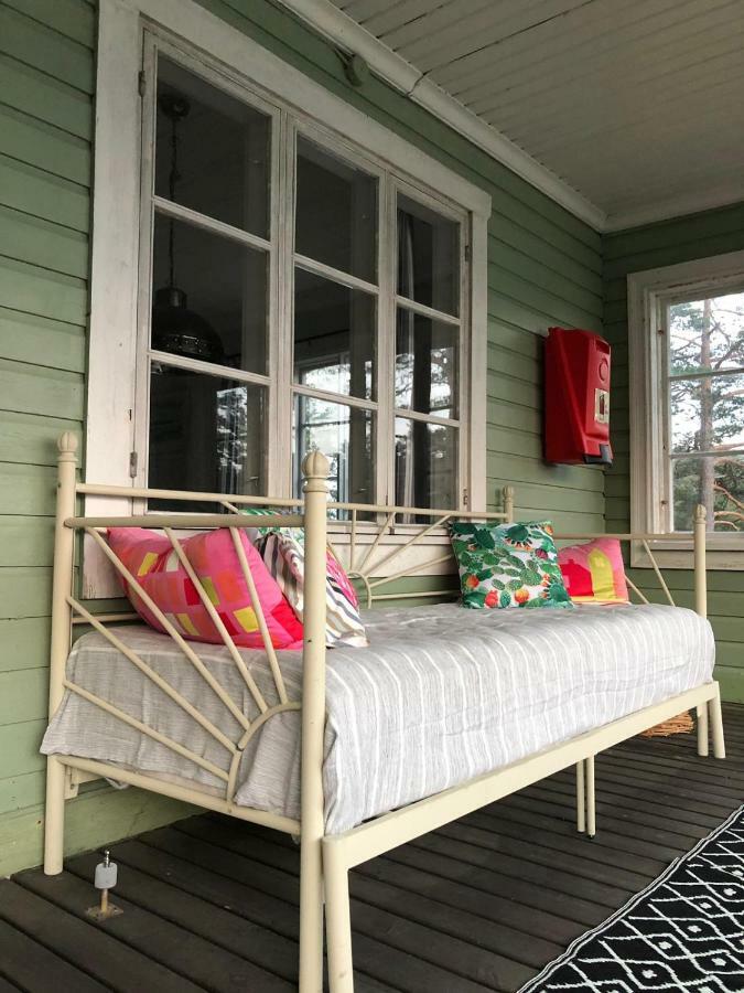 Pensar Hotelli & Ravintola Sandvik Nauvo Extérieur photo