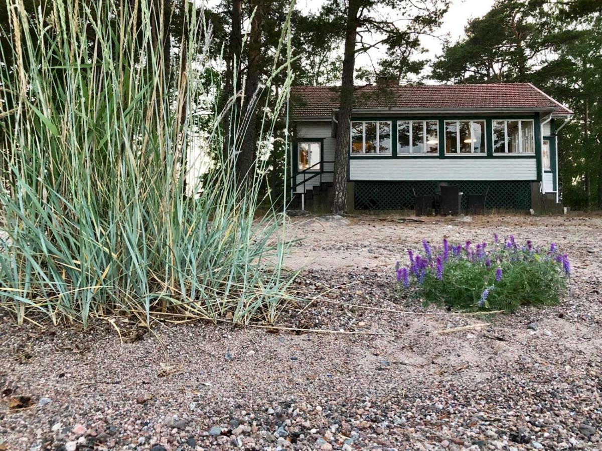 Pensar Hotelli & Ravintola Sandvik Nauvo Extérieur photo